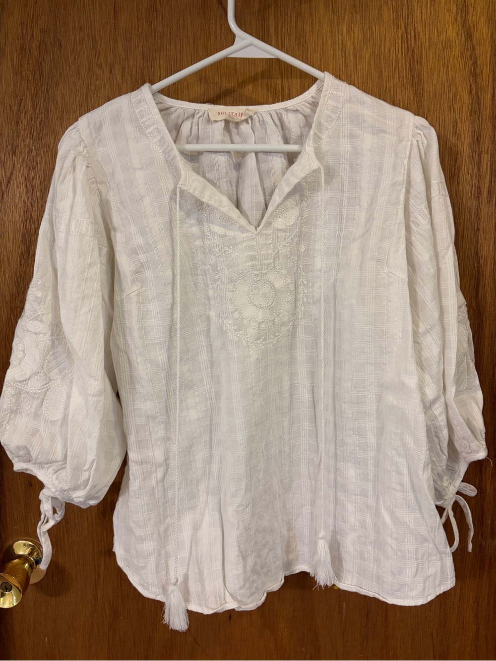 Solitaire White Boho Embroidered Peasant Top